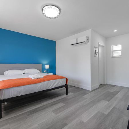 Serene Studio By The Beach With Pool - M34 Hollywood Bagian luar foto